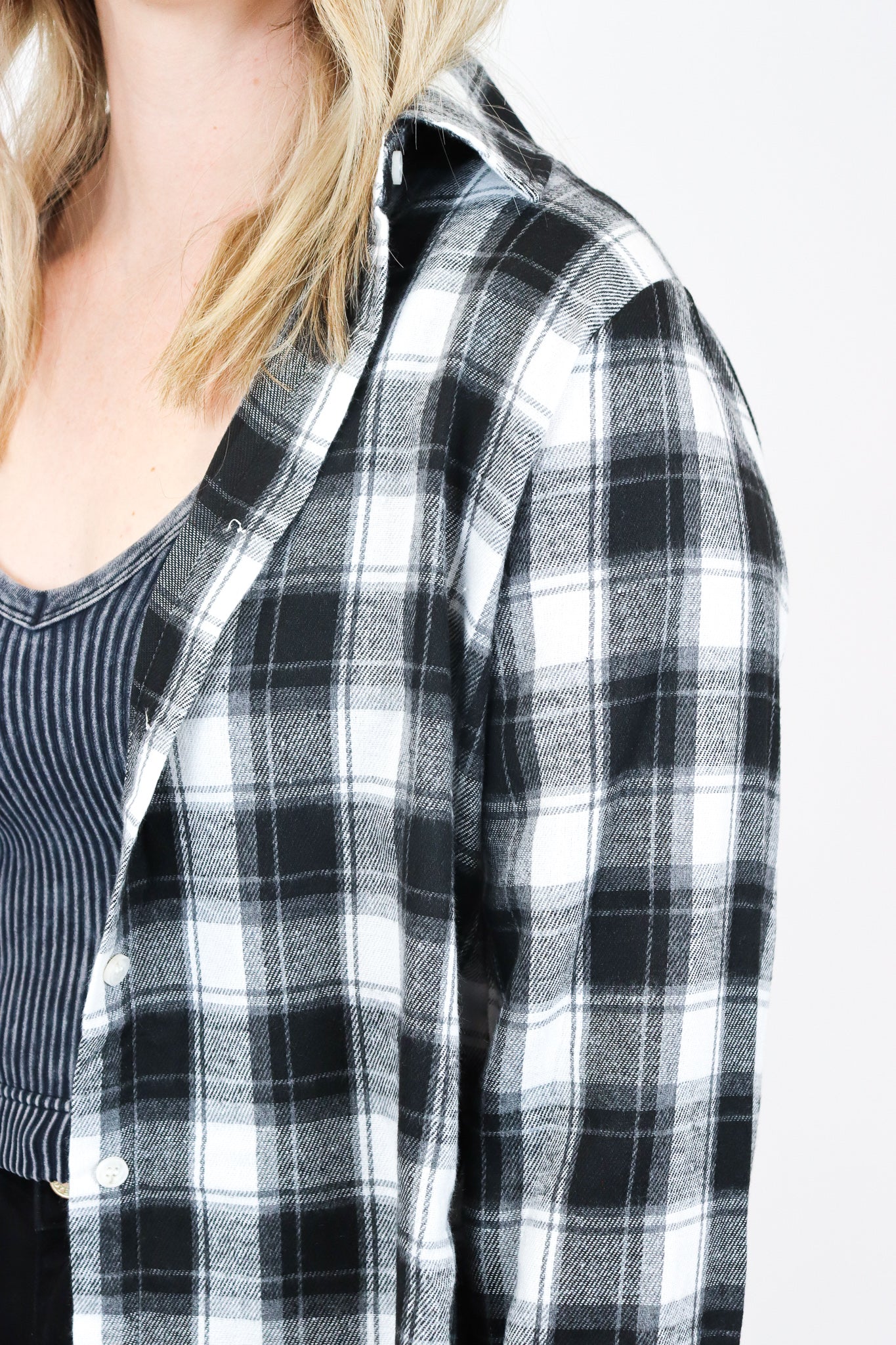 The Boyfriend Flannel - Final Sale - Image 7