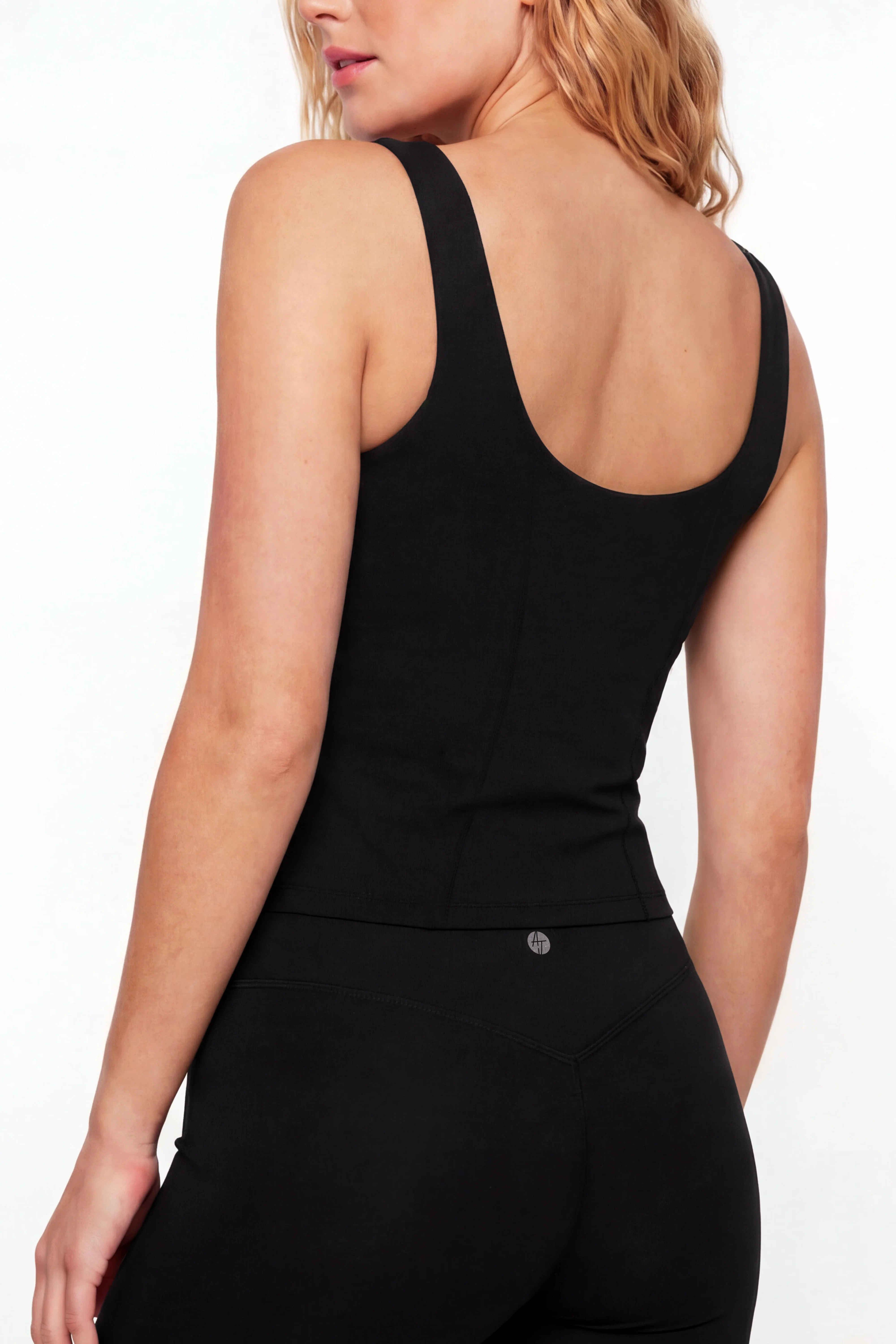 The Core Tank - Image 4
