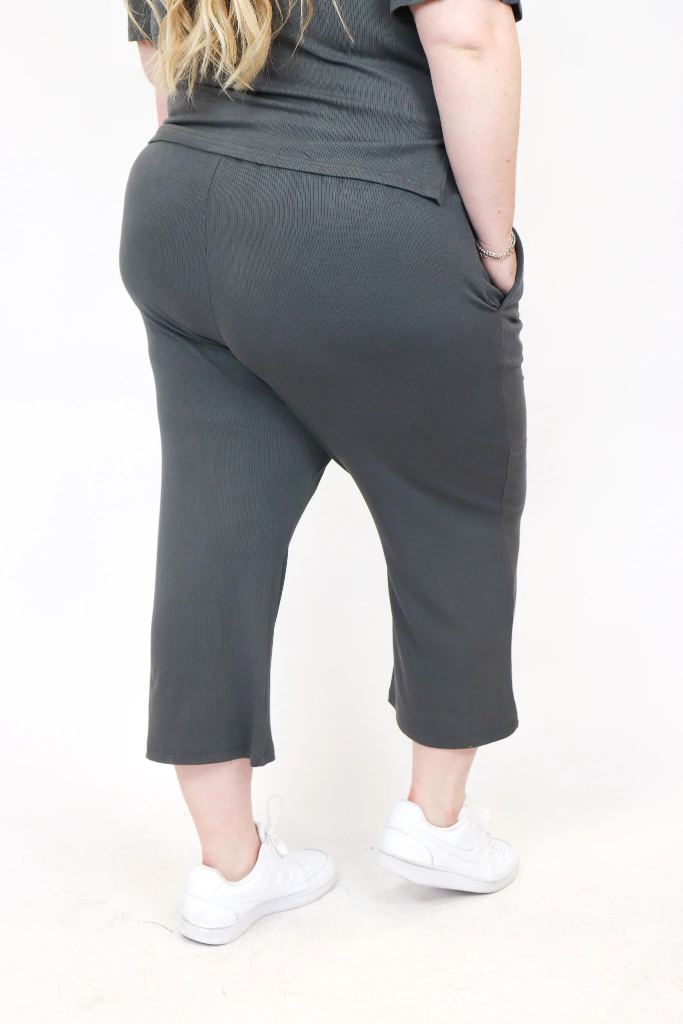 The Everyday Lounge Pant - Image 12