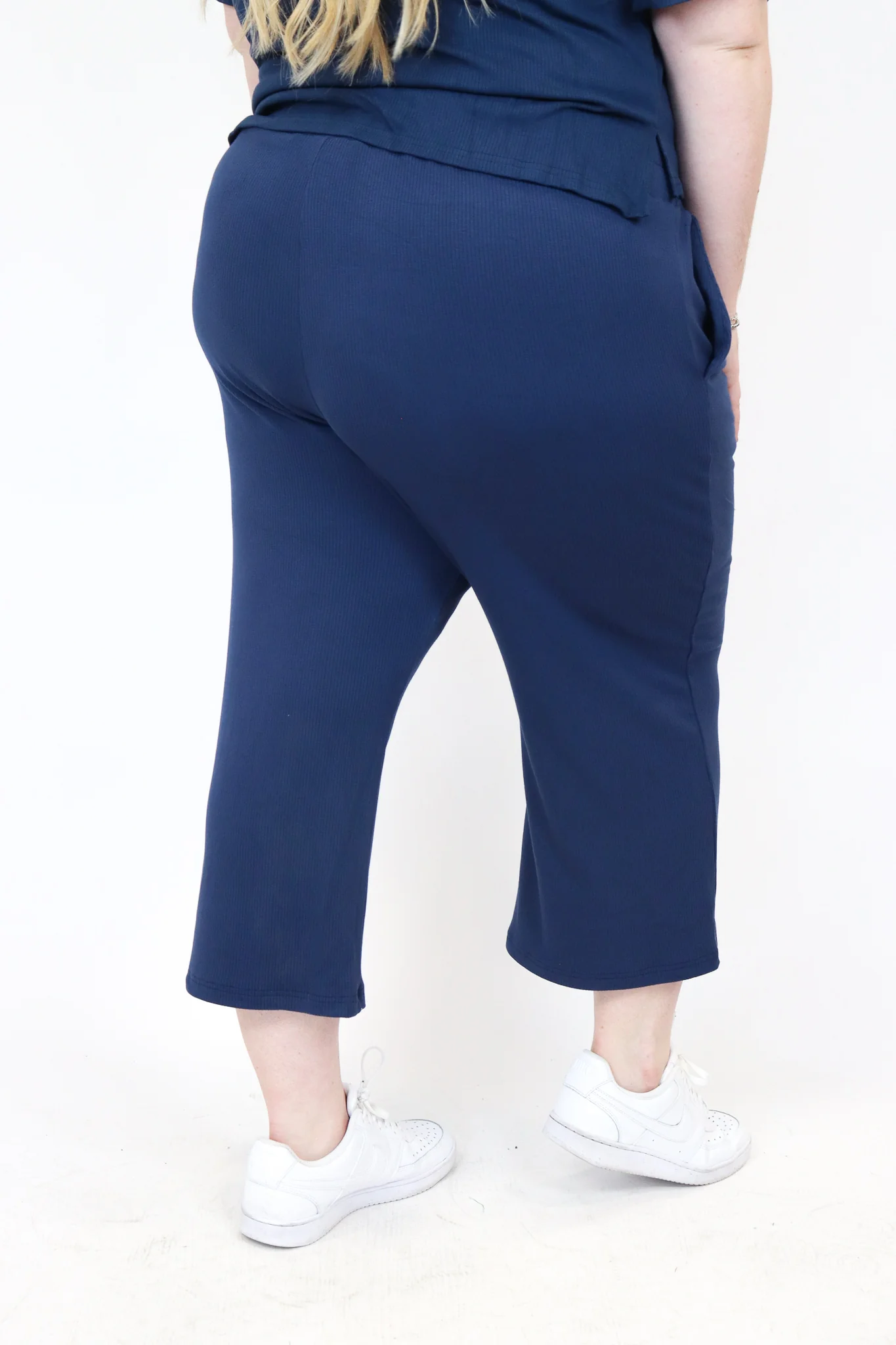 The Everyday Lounge Pant - Image 8