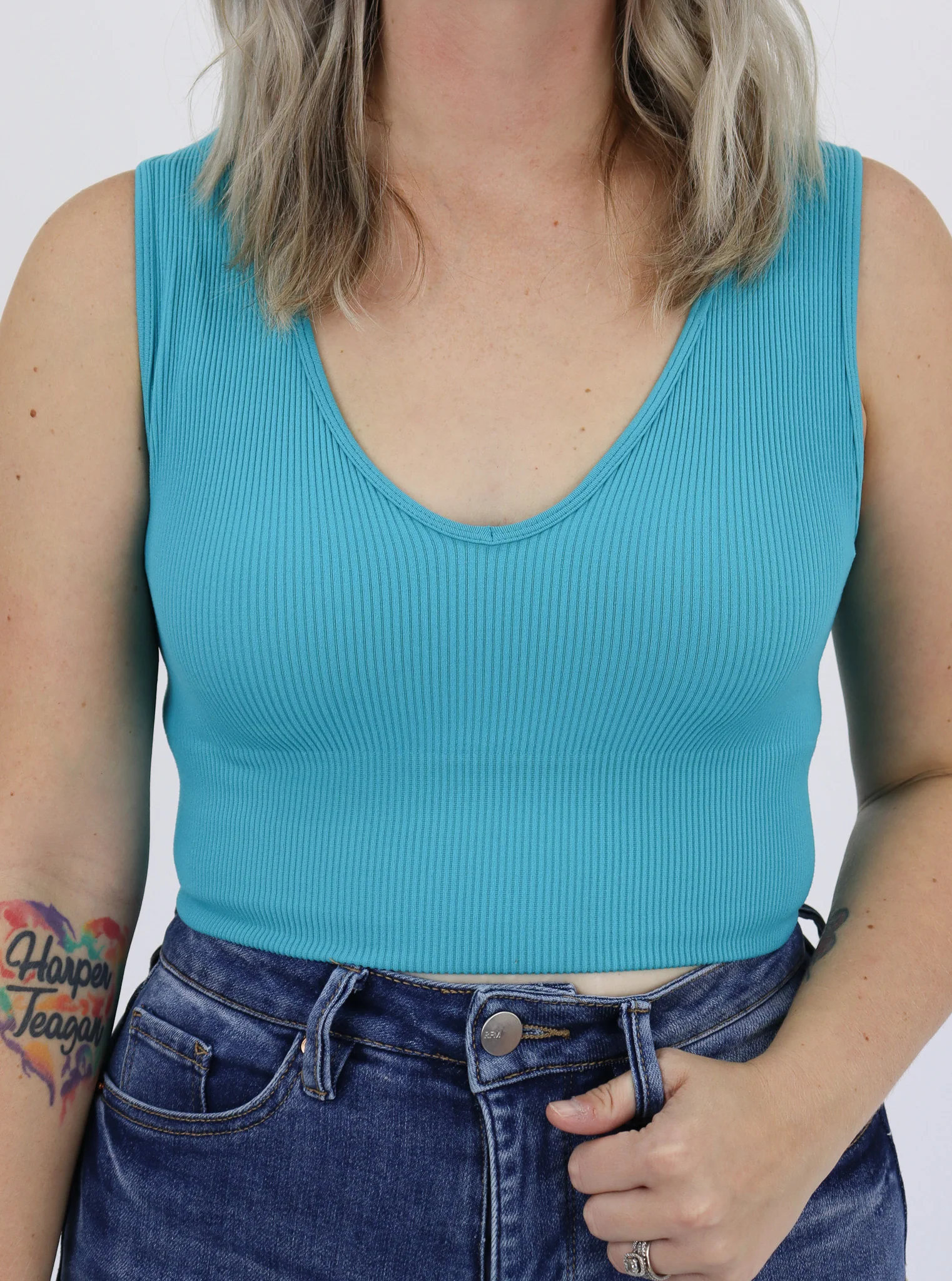 The Essential Crop | V Neck Top Bralette - Final Sale - Image 7